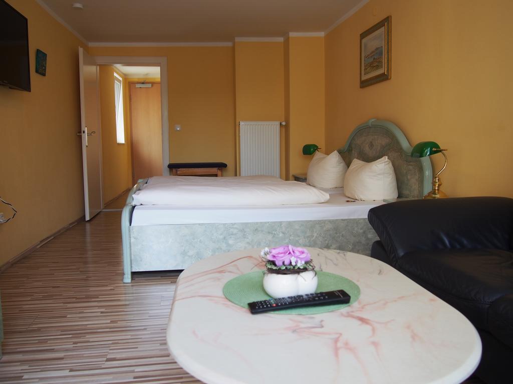 Hotel Restaurant Lr6 Bad Sooden-Allendorf Buitenkant foto